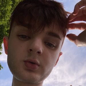 Meet your Posher, Dylan